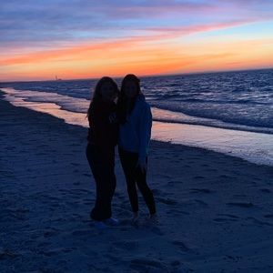 Meet your Posher, Allison